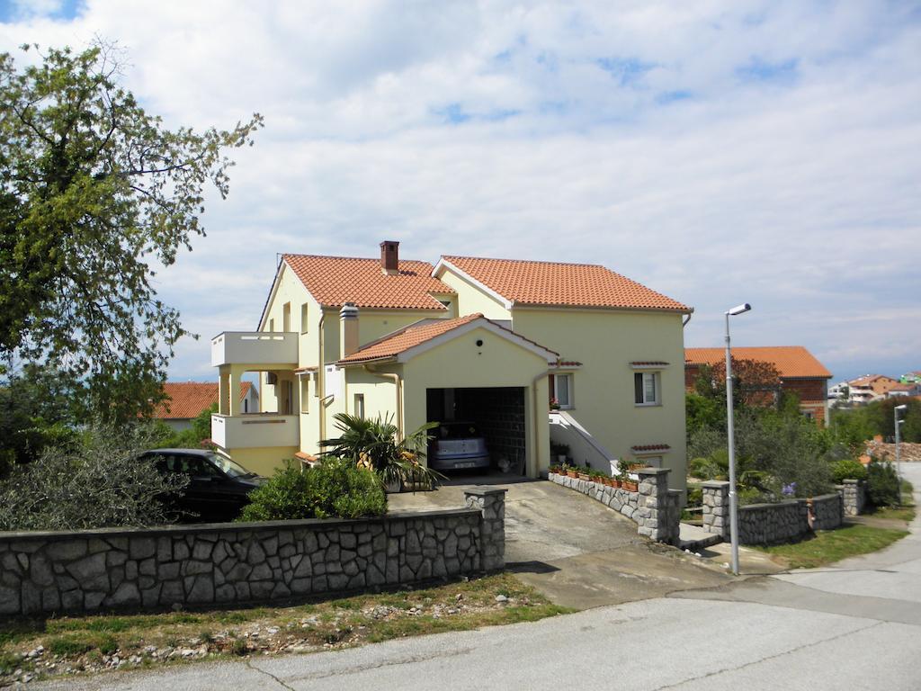 Apartments Njivice Bajcic Esterno foto