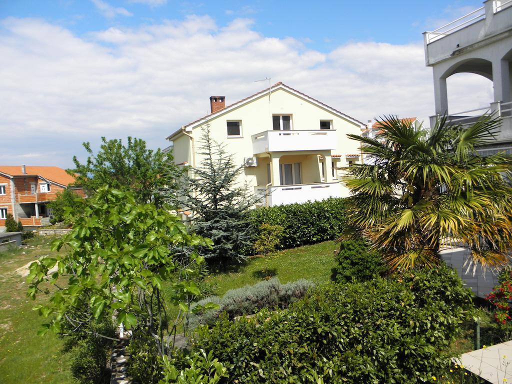 Apartments Njivice Bajcic Esterno foto