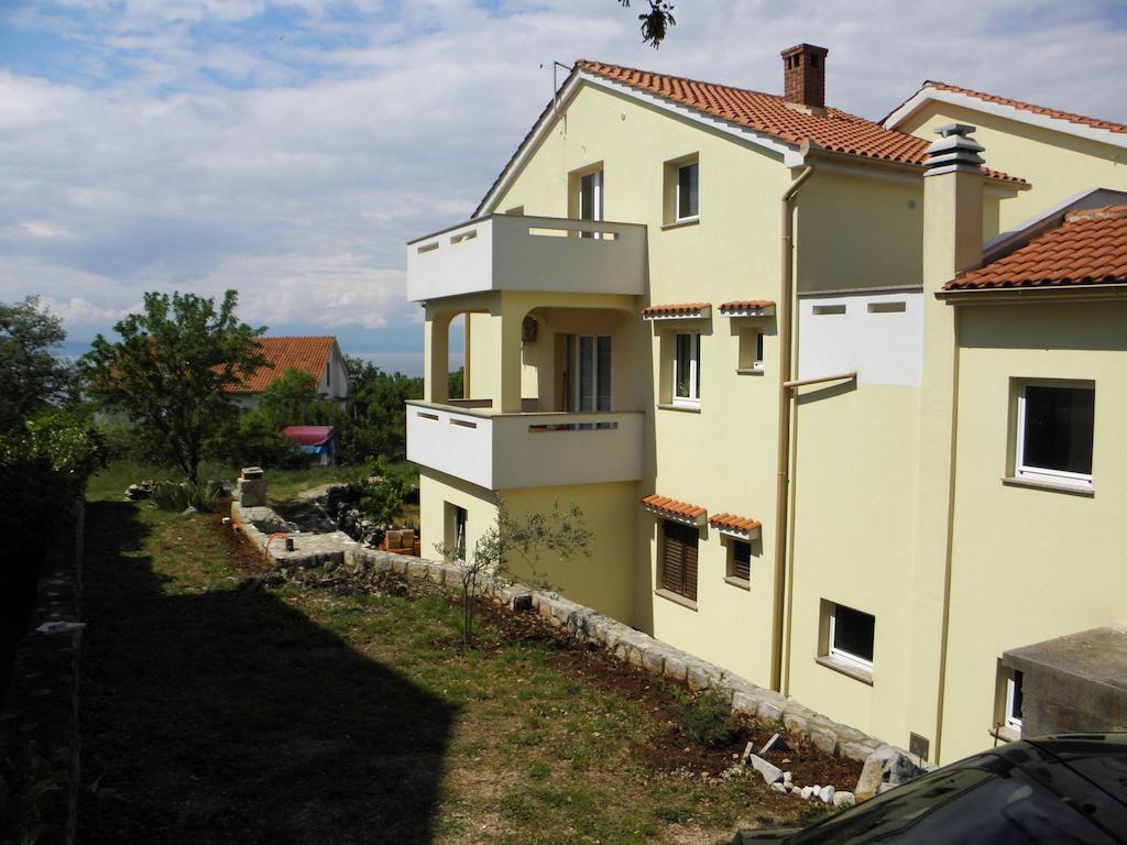 Apartments Njivice Bajcic Esterno foto